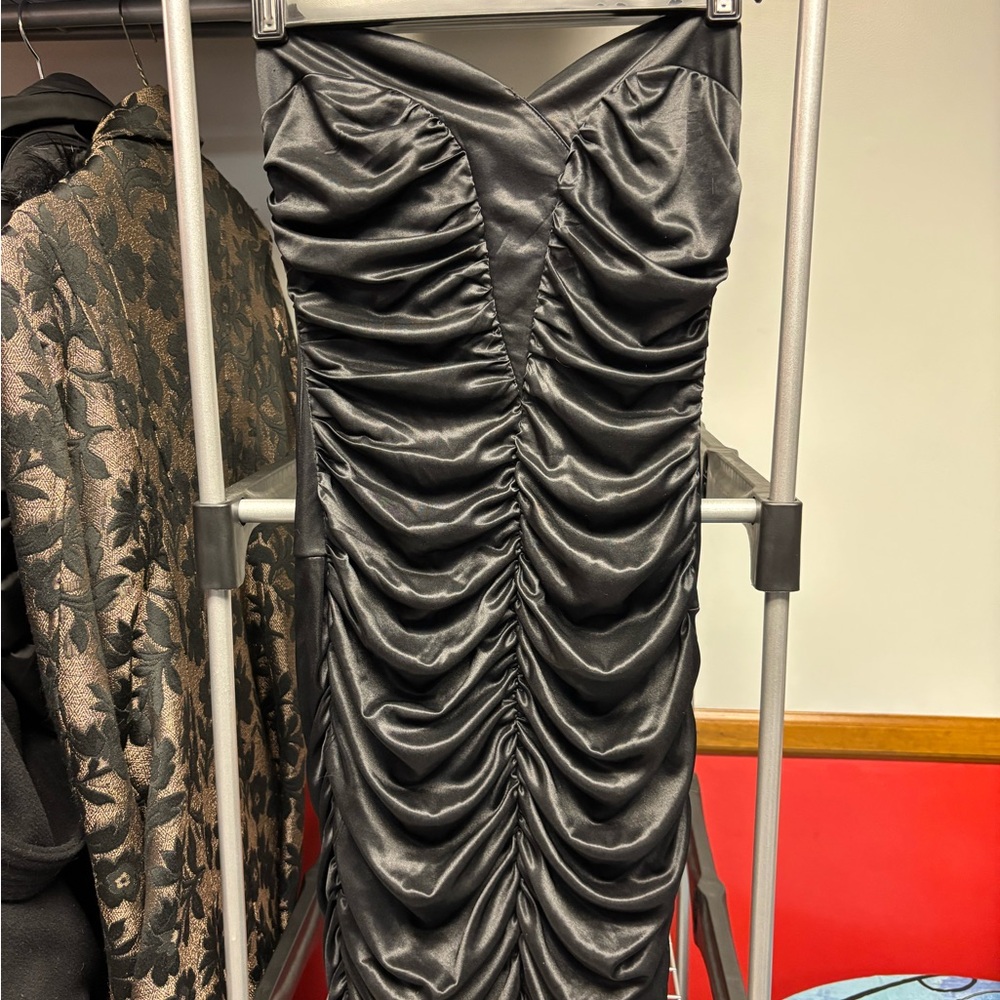 Ruby Rox Black Strapless Bodycon Dress Sweetheart Neckline